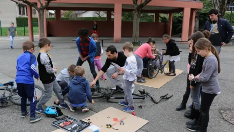 Atelier : "Promouvoir l'apprentissage à la réparation chez les jeunes"